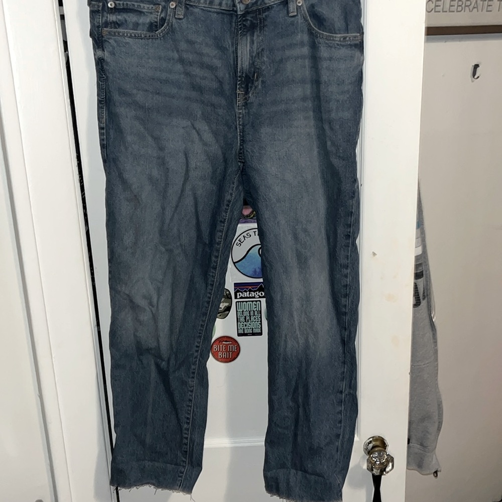 Straight leg denim Jean